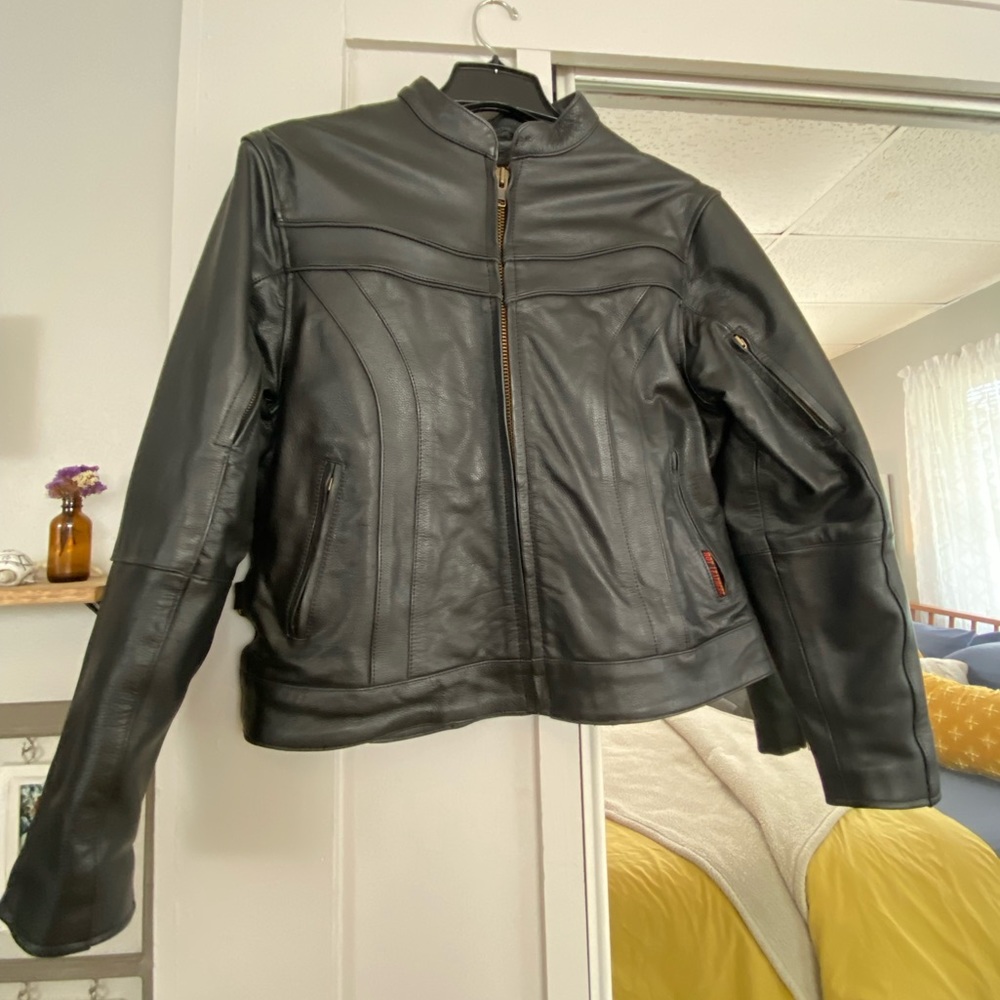 Black leather womens coat removable liner heavy duty zippers with air vents